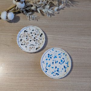 Petit plateau rond en terrazzo