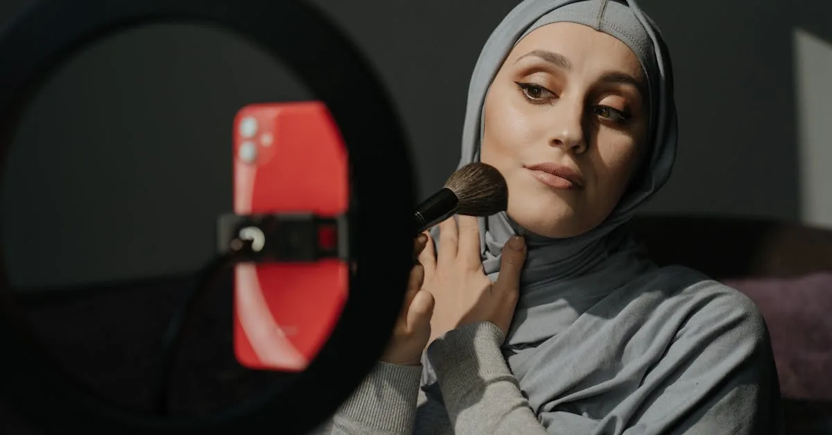 apprenez à réaliser un nœud de ruban parfait grâce à notre tutoriel étape par étape, idéal pour vos projets de décoration et d'emballage cadeaux.