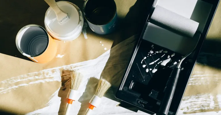 découvrez nos astuces, techniques et conseils pour maîtriser la peinture, qu'elle soit décorative, artistique ou pour vos projets diy.