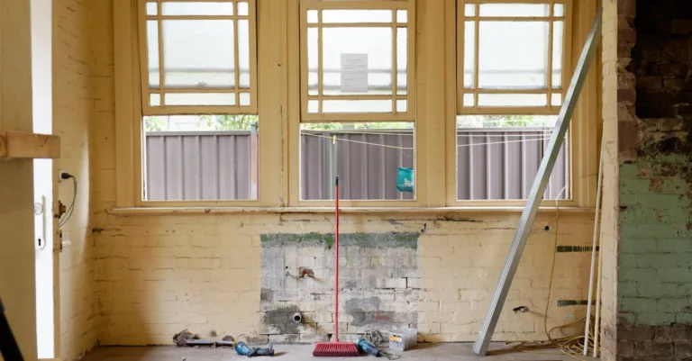 obtenez une estimation précise pour la rénovation de votre logement. analyse détaillée des coûts et conseils personnalisés pour réussir vos travaux.