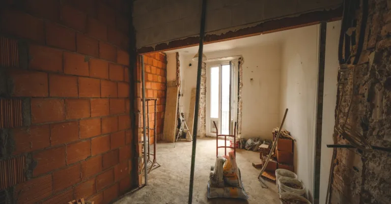 découvrez les meilleurs matériaux pour la rénovation afin d'allier durabilité, esthétisme et performance dans vos projets de rénovation.