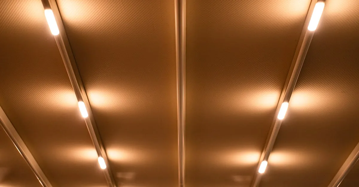 découvrez nos solutions d'éclairage intérieur alliant design et fonctionnalité pour sublimer votre espace de vie.