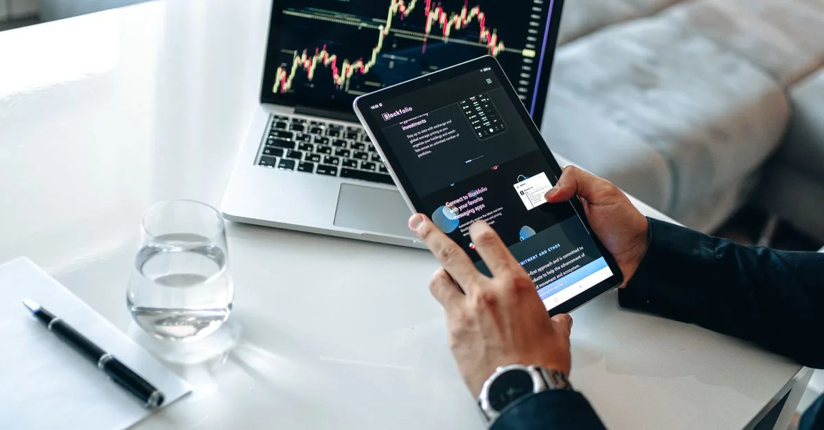 découvrez les stratégies de marketing digital efficaces pour booster votre visibilité en ligne, attirer plus de clients et développer votre entreprise grâce aux outils numériques.