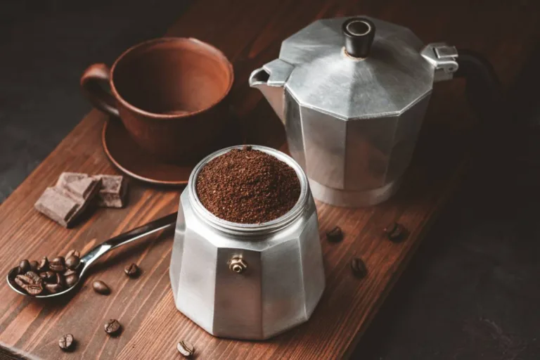 La cafetière italienne : tradition et arômes dans chaque tasse