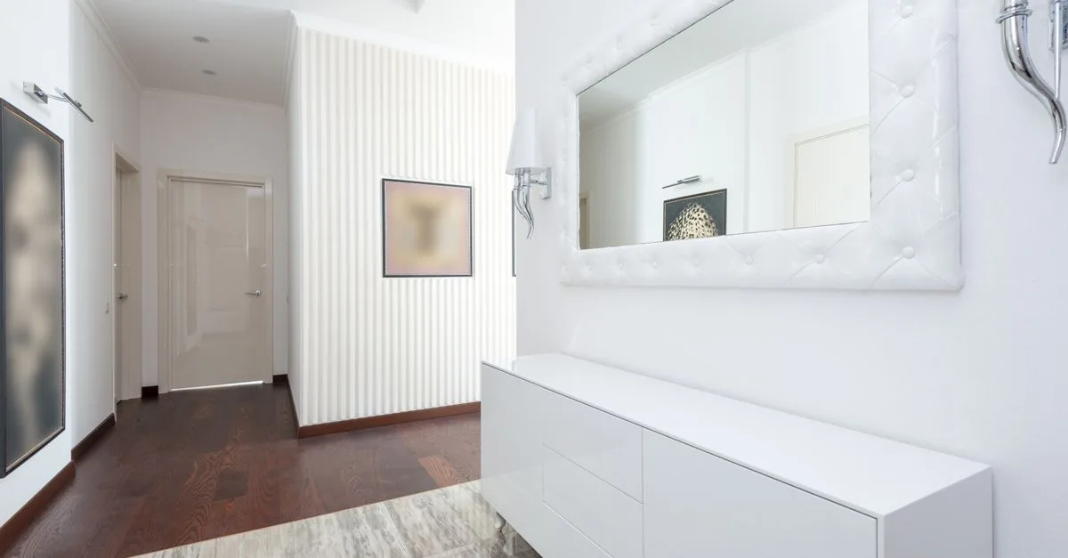 découvrez des idées de décoration pour aménager et optimiser un couloir étroit avec style et fonctionnalité.