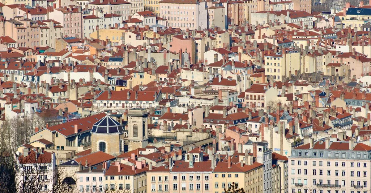 découvrez un artisan à lyon spécialisé dans des travaux de qualité, alliant savoir-faire traditionnel et innovation pour tous vos projets.